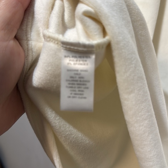 LOFT Cream Ruffled Short Sleeve T-Shirt - Picture 5 of 7